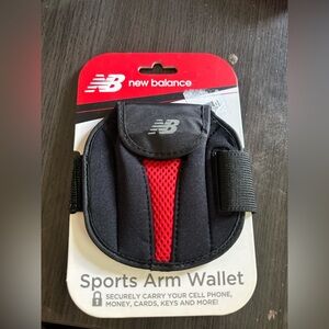 New Balance Sports Arm Wallet 🏃‍♂️ New